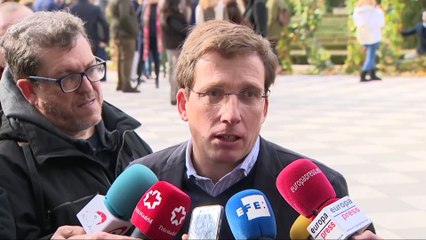 Almeida cree que la consulta del PSOE es una "tomadura de pelo"