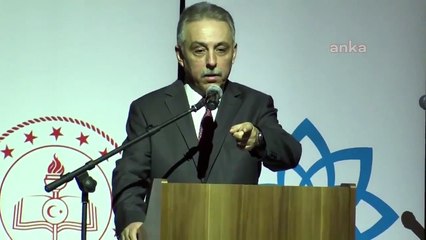 Konya Valisi’nden bacak bacak üstüne atan öğretmene tepki: Sen öğretmen misin birader?