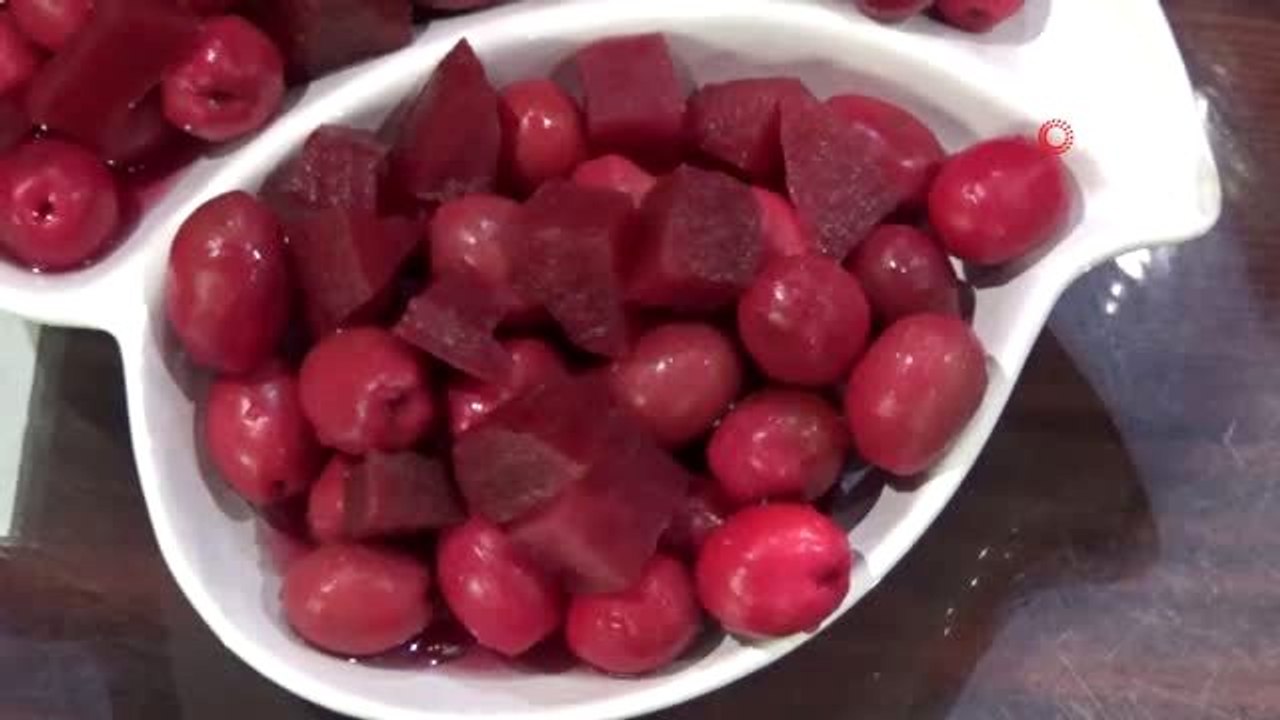 Siyah ve yeşil zeytinden sonra bu da kırmızı zeytin