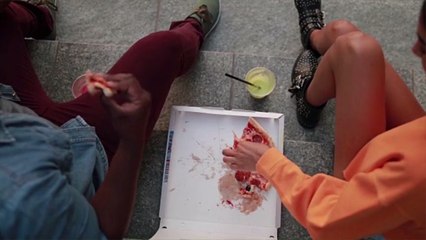 10 Ways Dietitians Eat Healthy on the Weekends