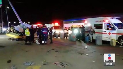 Impactante choque destroza auto y mata a un  joven