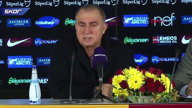 Buzlar eridi! Arda Turan, Fatih Terim'e sarıldı!