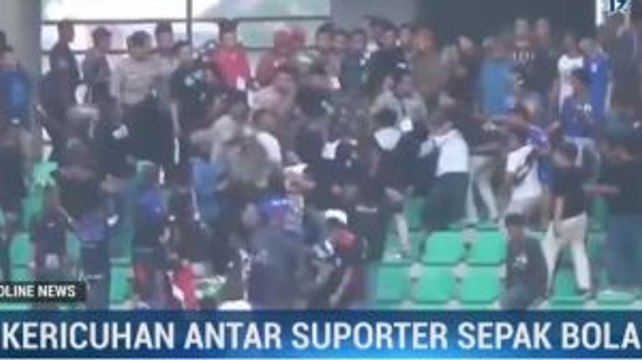 Laga PS Tira Persikabo-PSIS Semarang Diwarnai Ricuh Antar Suporter