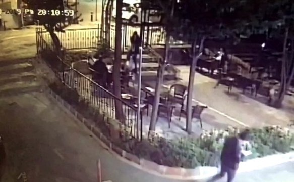 İstanbul'da Uygur Türkü iş adamının öldürülme anı kamerada