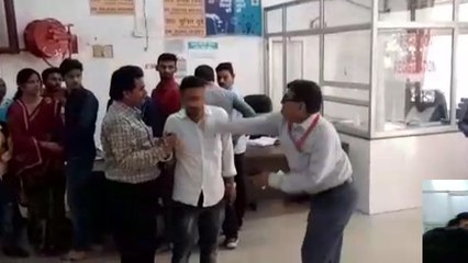 सुल्तानपुरः मरीज को दिखाने आए युवक को सीएमएस साहब समझ बैठे दलाल और बरसा दिए कई थप्पड़