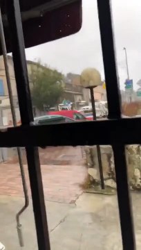 Épisode méditerranéen en Provence : premières évacuations préventives à Roquevaire