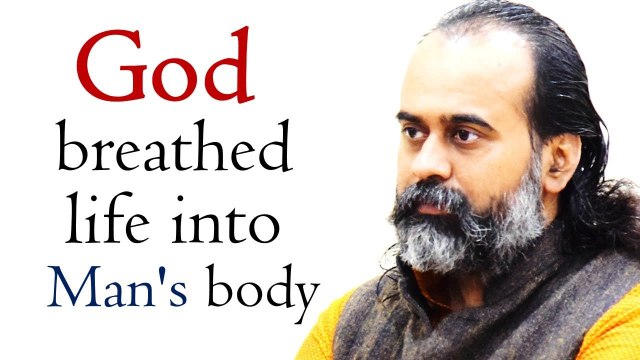 Meaning of 'God breathed life into man's body'||Acharya Prashant,on Bible and GuruGranth Sahib(2019)