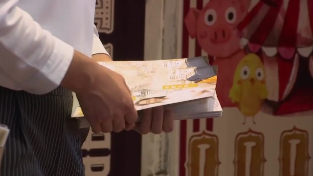 홍콩, 내일 구의원 선거...시위 사태 분수령 / YTN