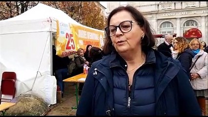 Lons-le-Saunier: 250 personnes manifestent contre les violences faites aux femmes
