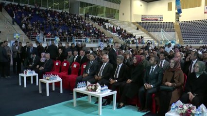 AK Parti'li Kaya: 'Dünyada açlıkla kıvranan 152 milyon çocuk var' - VAN