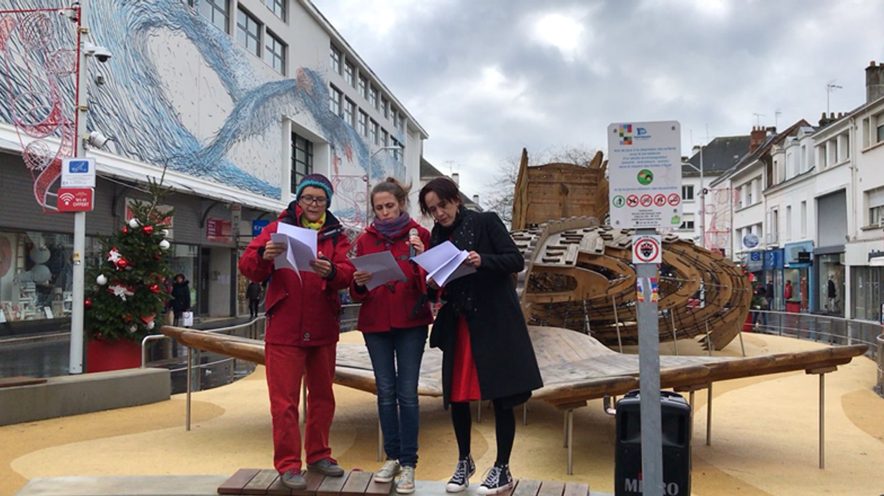 La Marche rouge contre les violences faites aux femmes