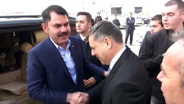 Bakan Kurum, Çorum Valiliğini ve Çorum Belediye Başkanlığını ziyaret etti