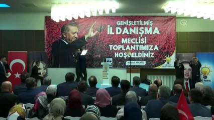 Bakan Kurum: "Kimse parti içi hesaplaşmasına Cumhurbaşkanımız Recep Tayyip Erdoğan'ı alet etmesin"