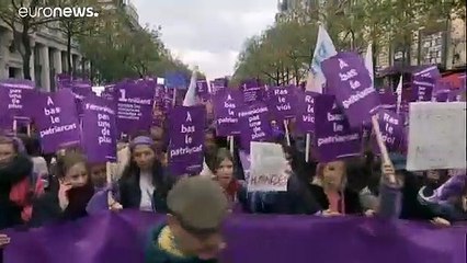 Violences faites aux femmes: mobilisation historique en France et en Italie