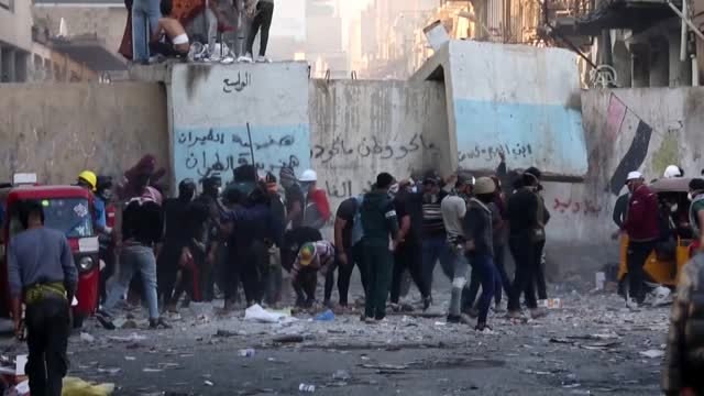 Irak'ta hükümet karşıtı gösteriler sürüyor