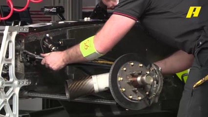 شاهد كيف يتم الاهتمام بأدق التفاصيل للمشاركة في سباق فورمولا إي الدرعية