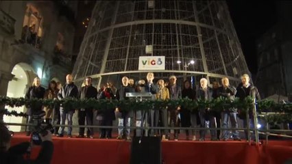 Download Video: Vigo enciende sus espectaculares luces navideñas y atrae a casi tres millones de turistas