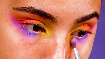 We tried out $10 versus $80 rainbow eye-shadow palettes to see which has the best shades and blendability