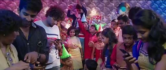 Comali - Movie Leaf 03