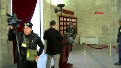 Ankara bakan selçuk öğretmenler günü için anıtkabir'de-2