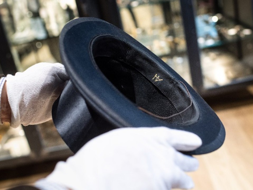 Run auf Nazi-Auktion: Hitlers Zylinder bringt 50.000 Euro