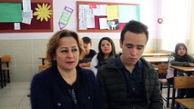 22 yıllık öğretmen Nuran Uçar'ın öğretmenler gününü otizmli oğlu kutladı