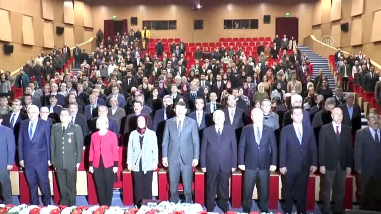 Sivas Valisi Ayhan'ı duygulandıran "öğretmen" sürprizi - SİVAS