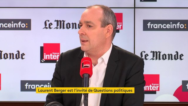 Laurent Berger, secrétaire général de la CFDT : J'étais à la manifestation #NousToutes. Quel plaisir de manifester sans violences, sur un sujet grave, unis. Malheureusement, c'est trop peu le cas.
