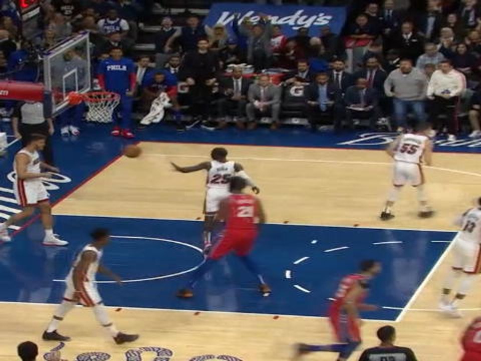 كرة سلّة: الدوري الأميركي للمحترفين: السفنتي سيكسرز يُسقط ميامي هيت بقيادة ريتشاردسون