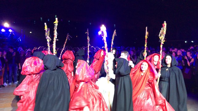 Les danses endiablées de Yaouank, le plus grand fest-noz de Bretagne