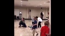 Cet enfant détestera la danse pour le restant de sa vie