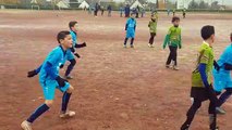 Superbe frappe de Mathis Guillaume dans le match des U10/U11 (équipe B2) samedi 23 novembre à Gargenville Stade B !