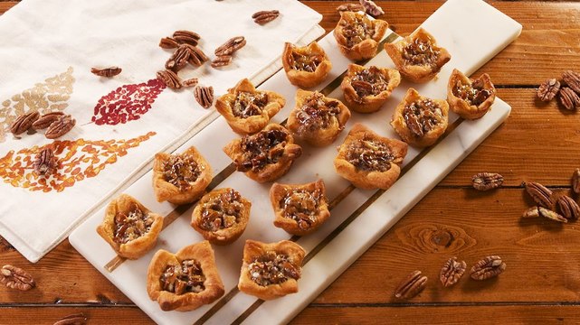 Pecan Pie Bites Make Thanksgiving Baking A Breeze