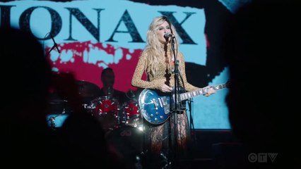 Dex and Fiona  STUMPTOWN 1x06  Where We Started