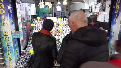 Balıkçı tezgahlarının vazgeçilmezi hamside fiyatlar düşüyor