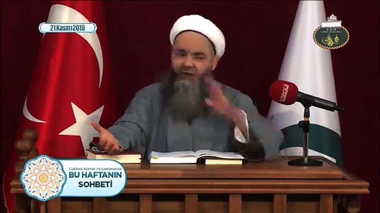 Cübbeli Ahmet ''Elalemin karısına kızına, sanane lan!''