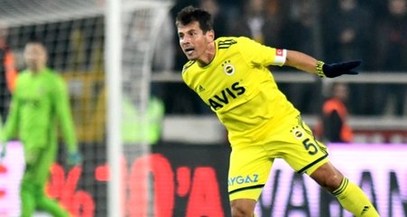 Emre Belözoğlu, maç esnasında çılgına döndü: Bırakın gelsin