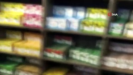 Fatih'te 300 kiloyu aşan kaçak nargile tütünü ele geçirildi