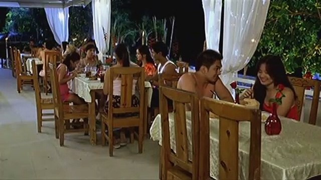 Girlfriend duties na nga ba ang ginagawa ni Pinang para kay Phil?