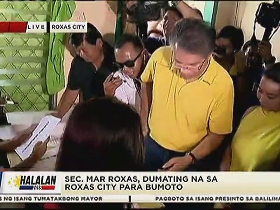 Sec. Mar Roxas, bumoto na