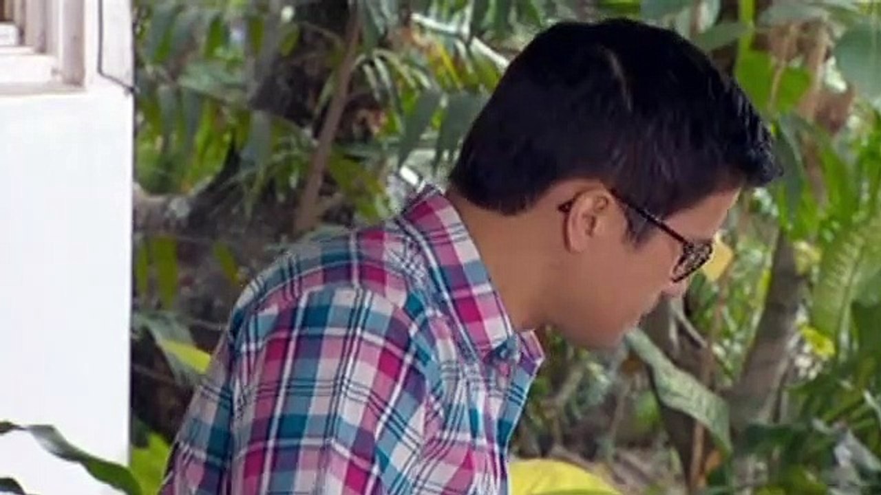 Seb at Alex, nag-away na naman dahil kay Kara