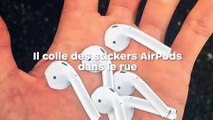 Il piège les passants en collant des stickers d'AirPods au sol