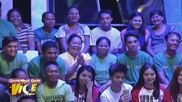 Toni at Alex, ibinigay ang kanilang regalo kay Vice