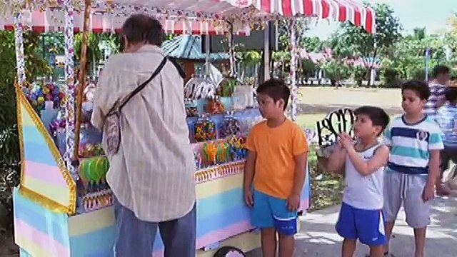 Macky, Jimboy at Paopao, kinuha ang candy ni Lolo Ken