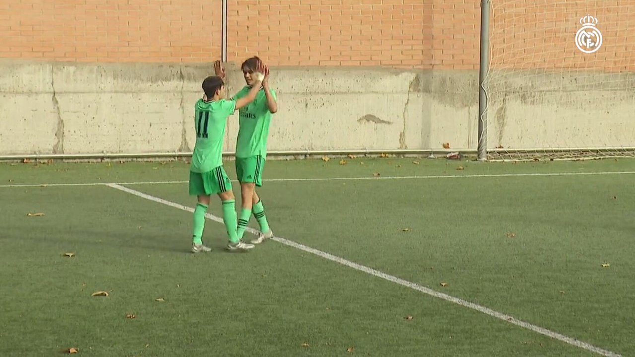 Los dos golazos del hijo de Julen Guerrero con el Cadete A del Real Madrid