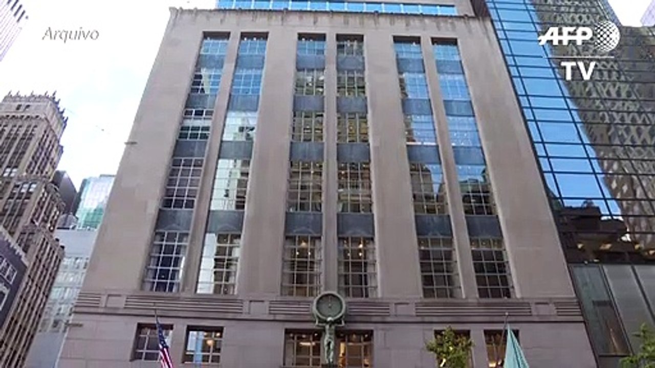 Grupo francês LVMH compra a Tiffany