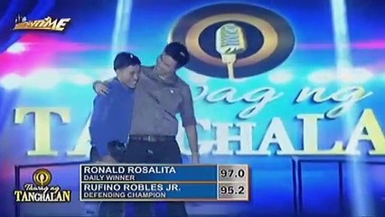 Ronald, naagaw ang golden microphone kay Rufino