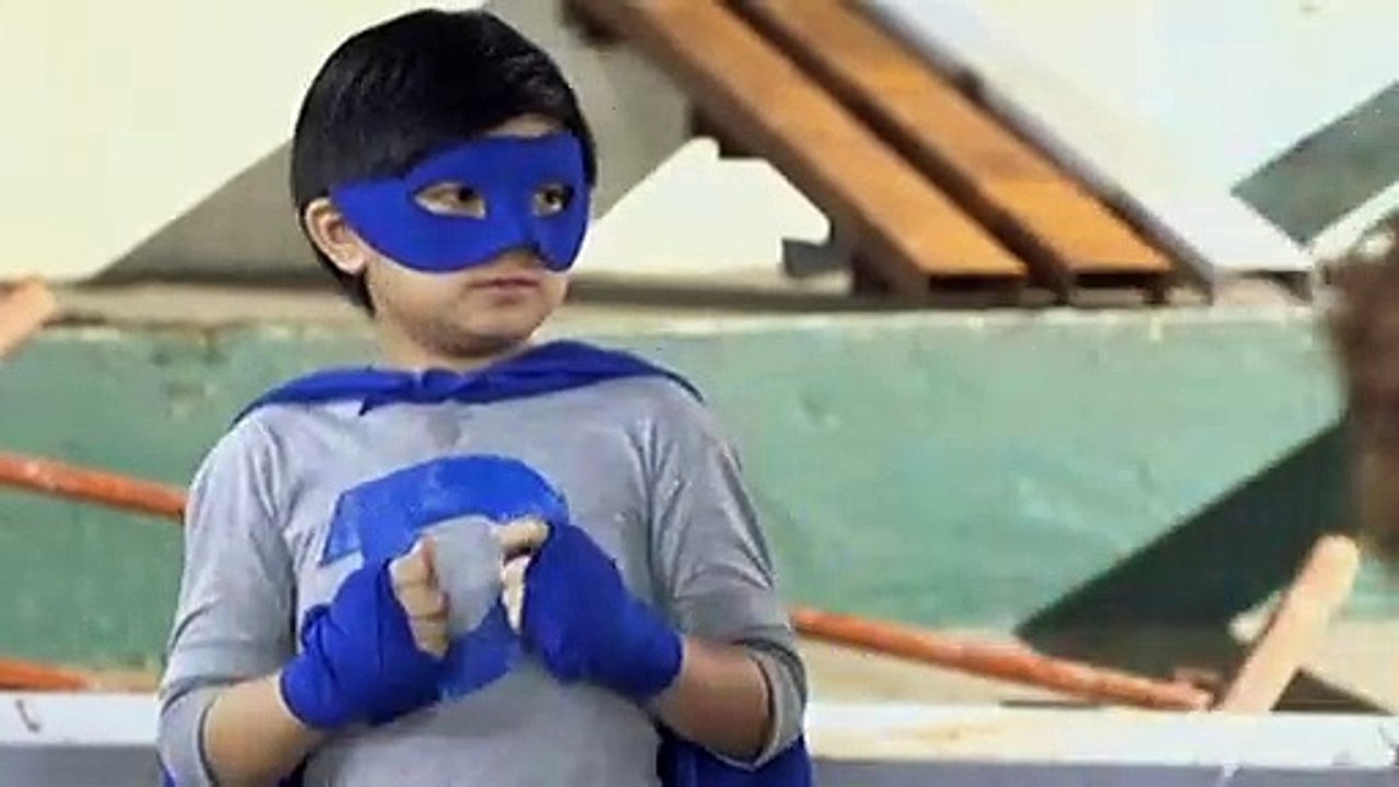 Super Dennis, naluha sa pagtatanggol sa kanyang Ama