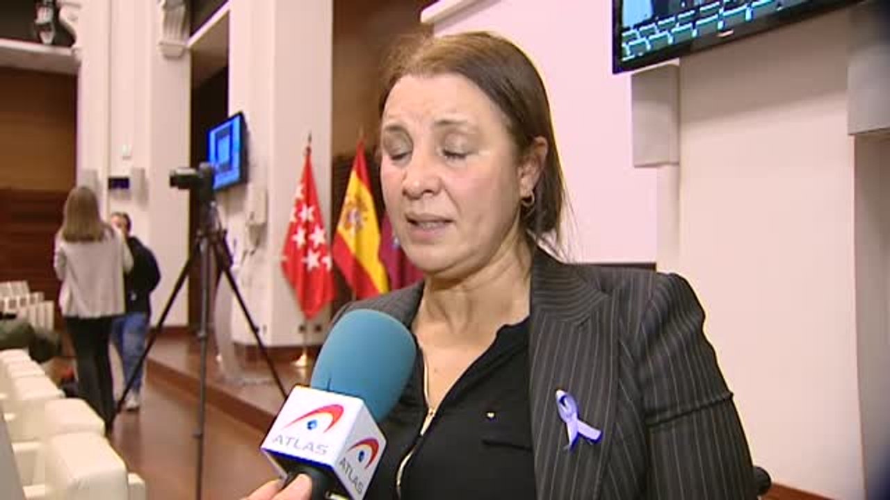 Nadia Otmani sobre Ortega Smith: "Aquí hoy no había color político, se venía a conmemorar a las víctimas"