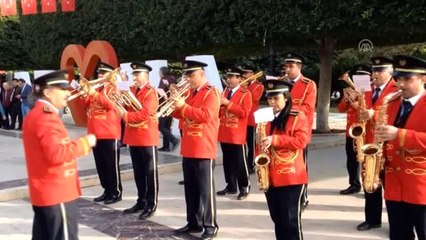 Kadınlar "kadına şiddeti" protesto etti